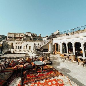 Caftan Cave Suites